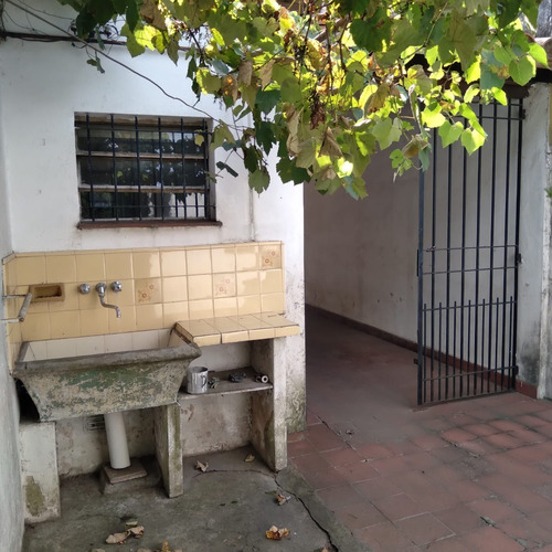 Imagen 12 de 15 de Casa 3 Ambientes, Con Garaje Para 2 Autos