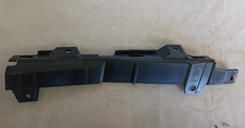 Guia Fascia Trasera Izquierda  Ford Explorer 2006-2010 Nueva