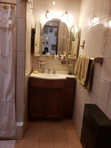 Imagen 9 de 17 de Casa En Venta En Ramos Mejía