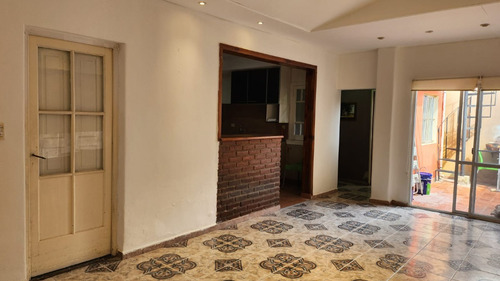 Ph Remodelado 3 Amb. Con Terraza Y Quincho, Parrila. Zona Cercano A Caba