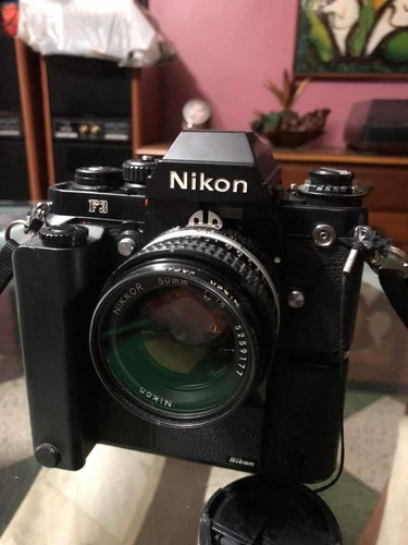 Imagen 1 de 4 de Nikon F3 Motor Md4 Y Lente 50. 1.4 Todo Impecable
