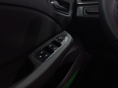 Imagen 9 de 25 de Renault Clio Intens 1.0 Tce