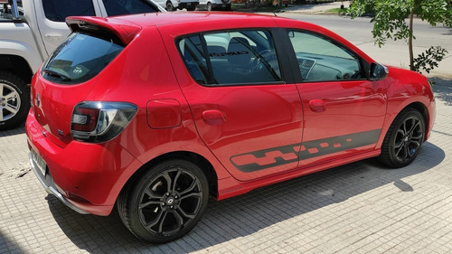 Renault Sandero Rs 2.0