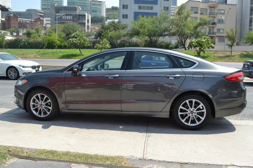 Imagen 3 de 12 de Ford Fusion Se 2017