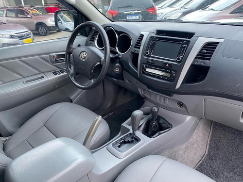 Toyota Hilux Cd4x4 Srv