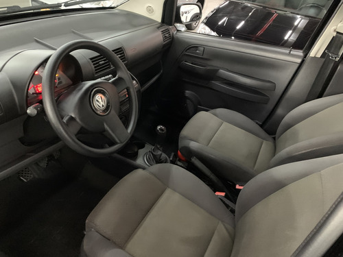 Volkswagen Fox 1.0 MI PLUS 8V FLEX 4P MANUAL