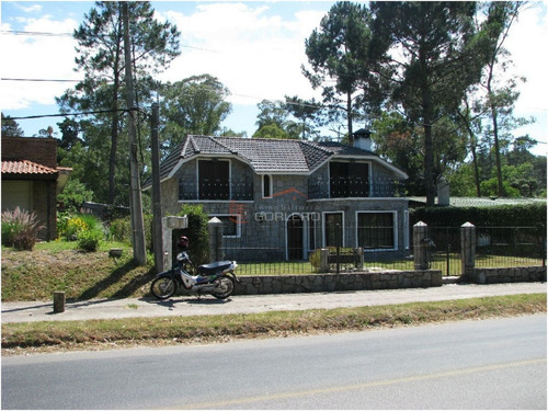 Imagen 3 de 23 de Casa En Punta Del Este, Zona Pinares.