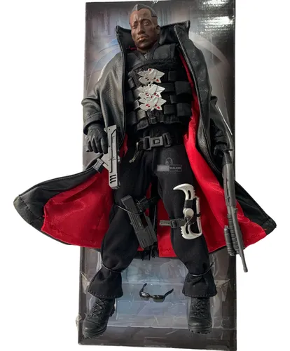 Blade 2 - Figura - Toy Biz Marvel Studios 12 | Parcelamento Blade 2 - Figura - Toy Biz Marvel Studios 12 | Parcelamento