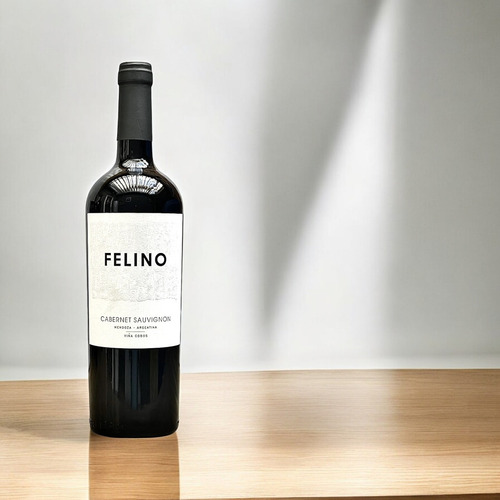 Vinho Cobos Felino Cabernet Sauvignon 750ml