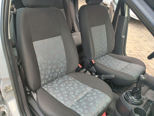 Ford Fiesta 1.0 ROCAM SE PLUS 8V FLEX 4P MANUAL