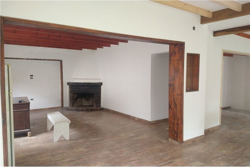 Retasado Venta Duplex Condominio La Fernanda Pilar