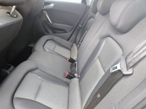 Imagen 21 de 25 de Audi A1 2018 Sportback 2017 2019 2016 A3 Sedan Q2 Automatico