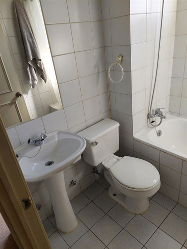 Departamento En Venta De 2 Dorm. En Collao