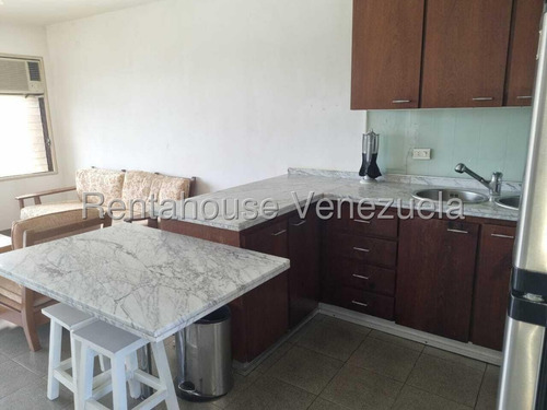 Apartamento En Alquiler, La Carlota #25-11271 | Jorge Vargas