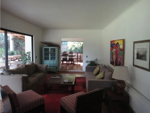 Gran Casa Estilo Campo En Los Almendros De Reñaca