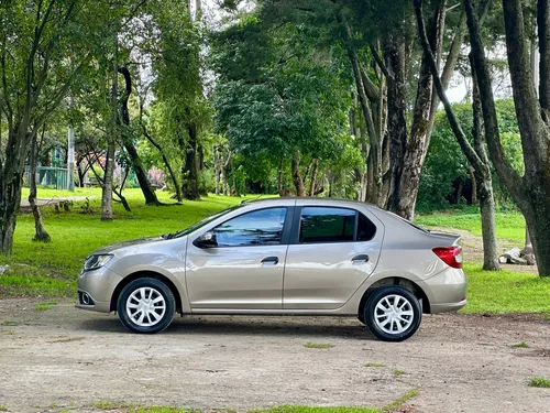 Renault Logan 1.6 Expression / Life + mecánico