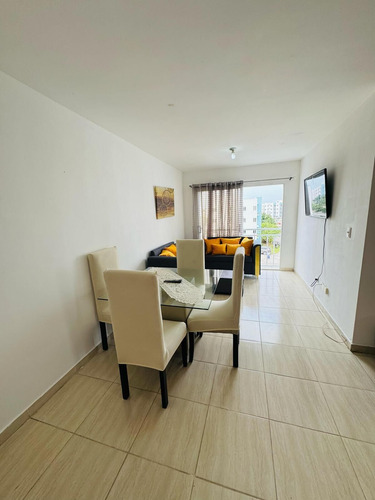 For Rent, Se Renta Apartamento Amoblado