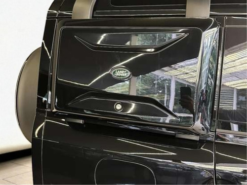 Land Rover Defender 3.0 D300 Turbo Diesel Mhev 110 X-dynamic