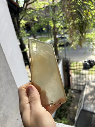 Samsung Galaxy A7 (2018) 64 Gb Dorado 4 Gb Ram (usado) Dorado (Usado)