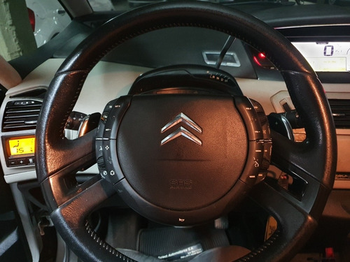 Imagen 14 de 15 de Citroën Grand C4 Picasso Nafta Full