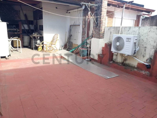 Ph En Venta 4 Ambientes Con Terraza.