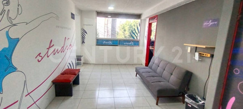 Edificio En Venta En Ciudad Satélite, Naucalpan, Edo. Méx