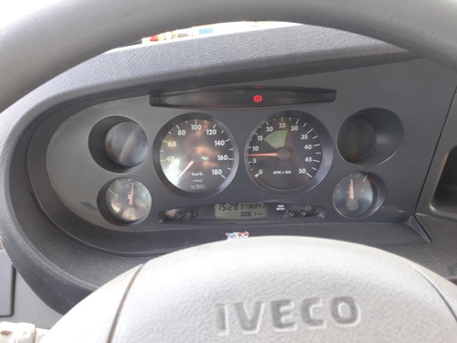 Imagem 7 de 11 de Iveco Escolar City Class Cit Class 70 C16