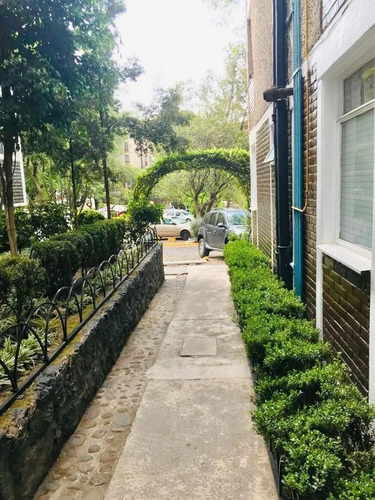 Imagen 12 de 13 de Tlalpan Amplio Depto En Ris 1 80 M2 3recámaras 1 Baño 1 Estacionamiento