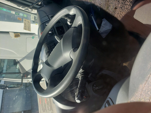 Imagen 8 de 10 de Iveco Tector 90-190cv Aa Dp