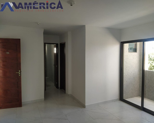 Imagem 3 de 10 de Apartamento - Ap00663 - 68168219