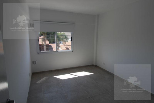 Imagen 8 de 17 de Departamento - Villa Luzuriaga