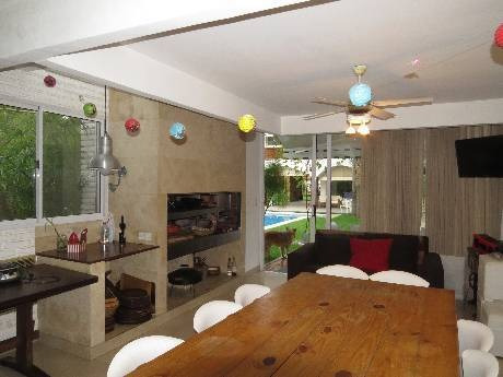 Imagen 9 de 14 de Chalet En Venta En Castelar Sur