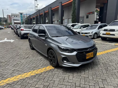 Chevrolet Onix 1.0T Rs Mt