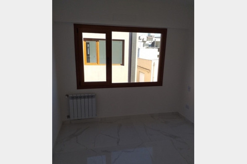 Imagen 3 de 11 de Departamento En Venta En Ramos Mejia