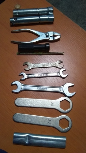 Imagen 2 de 9 de Kit De Herramientas De Primeros Auxilios Para Moto En Oferta