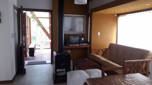 Imagen 7 de 19 de Vende Casa De 3 Ambientes Con Quincho, En Mar Azul ,excelente Vivienda!!!!