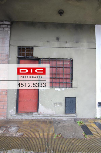 Dpto Monoambiente Dividido Al Fte Ideal Para Actualizar Y Reciclar - Munro