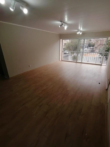 Imagen 1 de 22 de Se Vende Departamento Amplio, Luminoso Y Moderno.