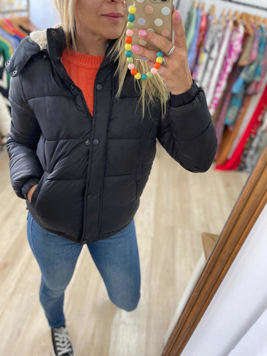 Imagen 5 de 10 de Campera Puffer Forrada En Piel Corderito The Big Shop