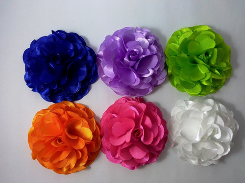 Imagen 1 de 4 de Flores De Tela Para Apliques Estilo Rosa De 8 Cm