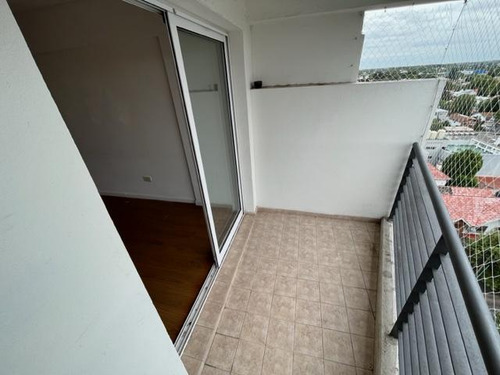 Departamento En Lomas De Zamora