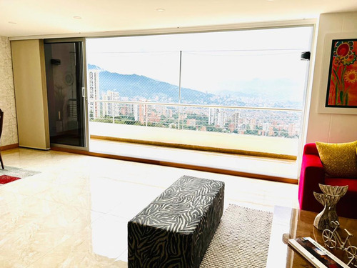 Apartamento En Venta En El Poblado Medellín Cerca Del Tesoro
