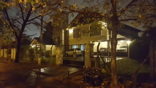 Chalet En Venta, Malvinas Argentinas