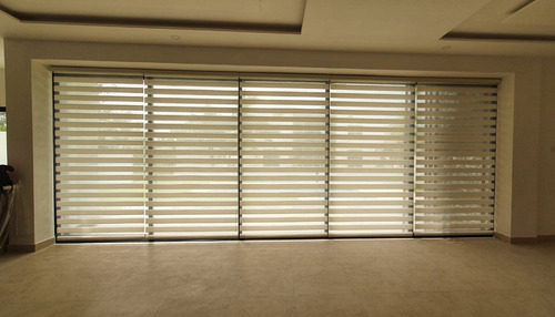 Imagen 3 de 3 de Persiana Sheer Elegance 1x1 M