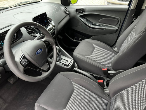 Imagen 10 de 15 de Ford Figo Titanium 3 Cilindros 2020 Automático Azul Dakkar