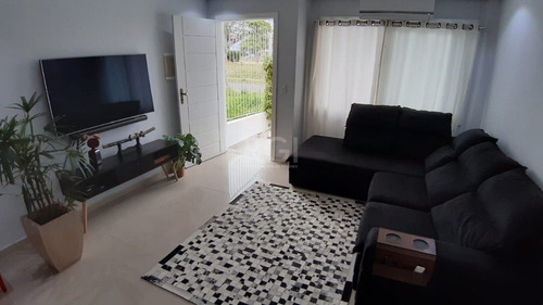 Casa Em Guarujá Com 3 Dormitórios - Lu430850