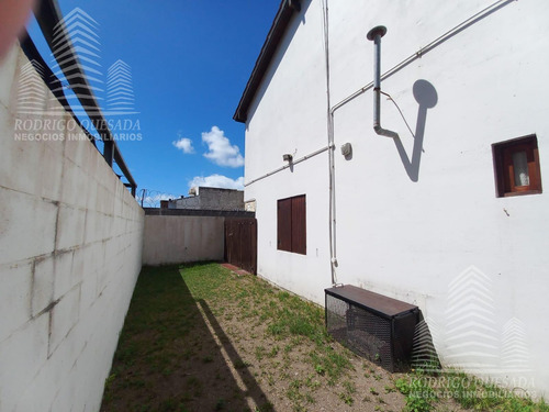 Hermoso Triplex A 100mts Del Mar, Zona Residencial!
