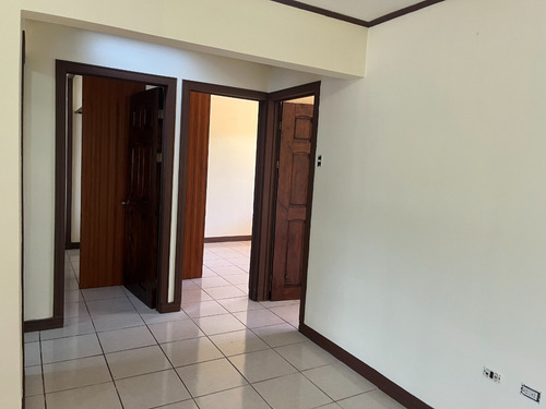 Imagen 18 de 20 de Venta Casa En San Rafael Heredia, De 1 Piso, Con Patio Amplio Y Hermosa Terraza, Toda Construida En Block, Con Accesibilidad A Trasporte Publico Y Centros Educativos