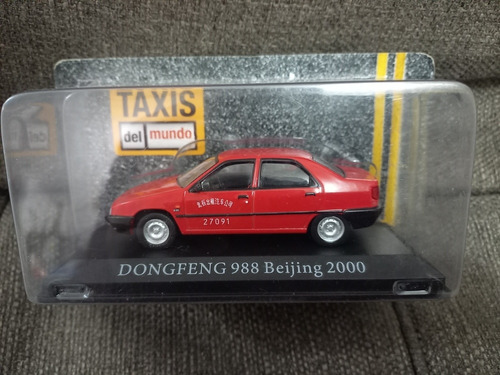 Dongfeng 988 Beijing 2000 - Taxis Del Mundo Luppa