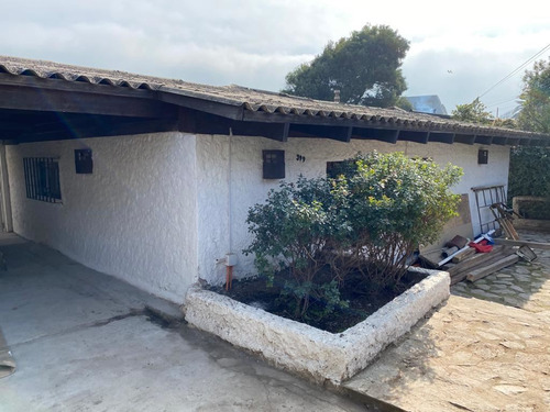 Amplia Casa Recien Remodelada Con Hermosa Vista